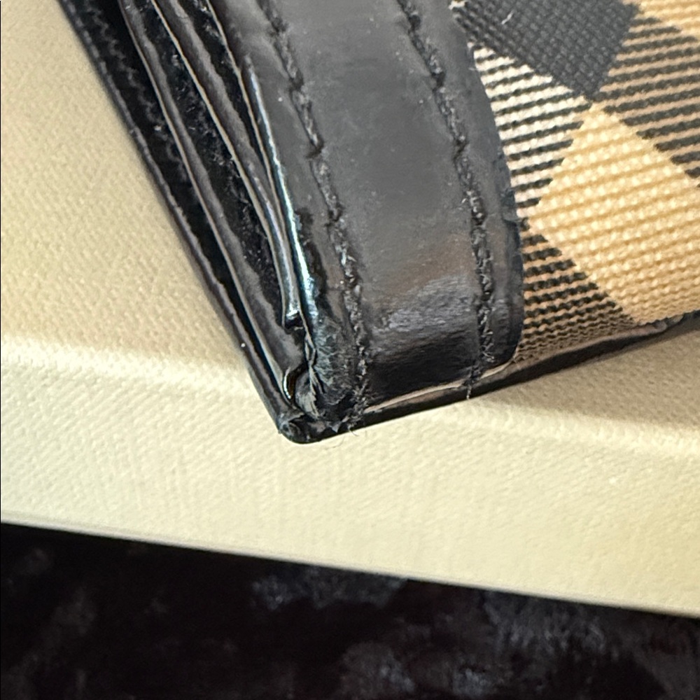 Pre-Owned Burberry Nova Check Wallet - Picture 11 of 11